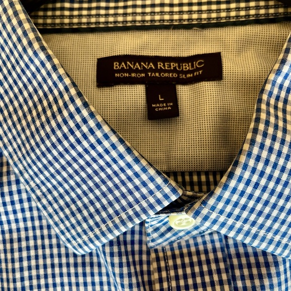 Banana Republic Gingham Button Up Shirt - Picture 7 of 7